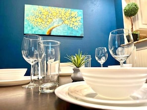 Dining - FIFA Vibrant 1BR Home near TheHeights Gym+BQQ+Pool (Houston)