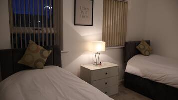 3 bedrooms, iron/ironing board, free WiFi, bed sheets