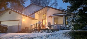 Exterior - Brummett Lodge Lake Area (Bass Lake)