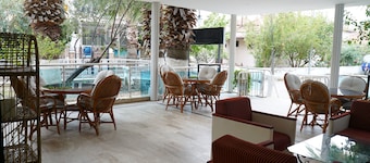 Medos Hotel