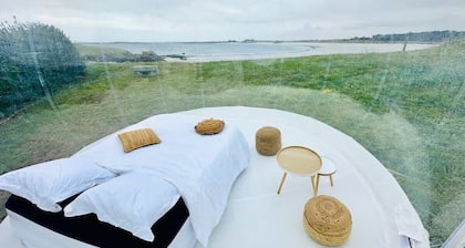 Ty Bulle - Unusual waterfront accommodation