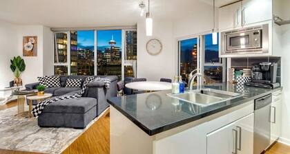 In the Heart of the City | Walk to Attractions I 6 Sleeps | Stunning Views!