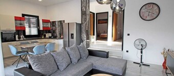 Attractive holiday house near the sea!