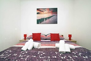 2 bedrooms, free WiFi, bed sheets