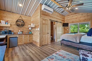 1 habitación, wifi gratis y ropa de cama