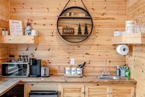 Fridge, microwave, coffee/tea maker, toaster - Cabin #3 @ Rock Creek Cabins! King Bed! 15 min. from Hot Springs National Park! (Hot Springs National Park)