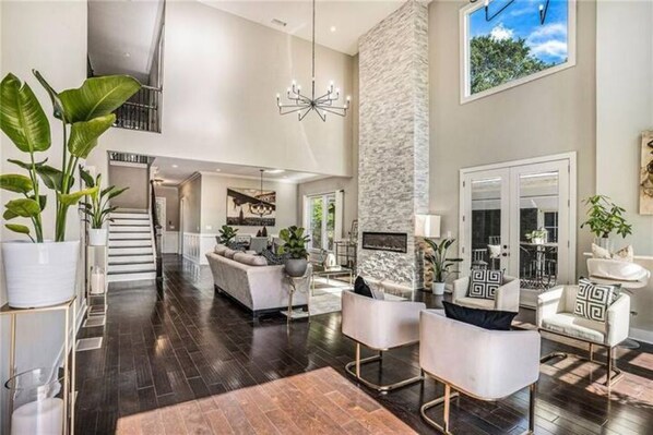 Interior - Your Perfect Getaway in the City
(Atlanta)