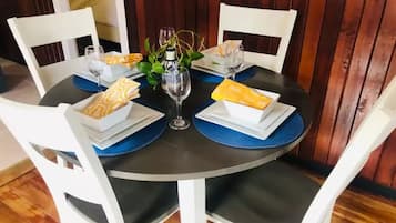 Dineren