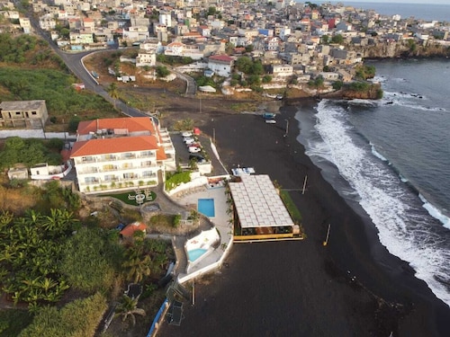 Hotel Restaurant Falucho Paradise Beach