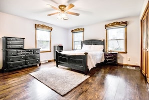 3 Schlafzimmer, Bügeleisen/Bügelbrett, WLAN, Bettwäsche