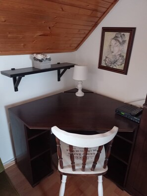 Interior - Revans teázó apartman (Pápa)