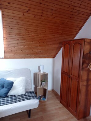 Interior - Revans teázó apartman (Pápa)