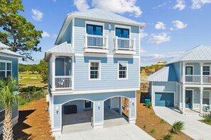 Exterior - Spring Break-Gameroom-Golf-Putt Putt- Screened porch-Gas Grill-Coffee Bar (Panama City Beach)