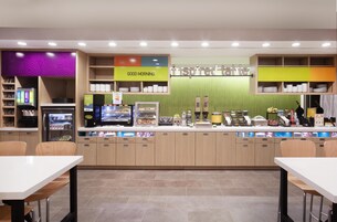 Free daily breakfast