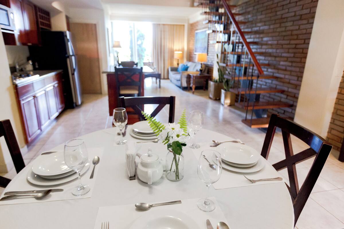 Family Apartment, 2 Bedrooms | Egyptian cotton sheets, premium bedding, laptop workspace