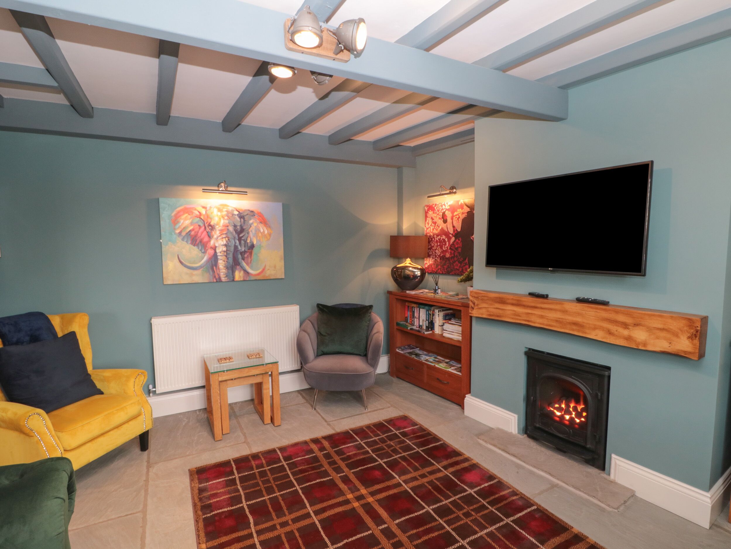 Cottage | Interior
