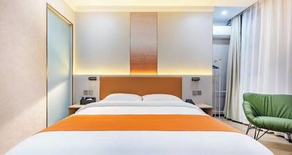 Elong ME Hotel (Binhai High-Speed Railway Station)