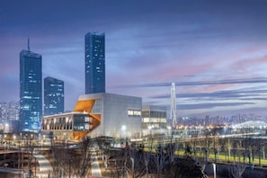View from property - Elong ME Hotel (Binhai High-Speed Railway Station) (Tianjin)