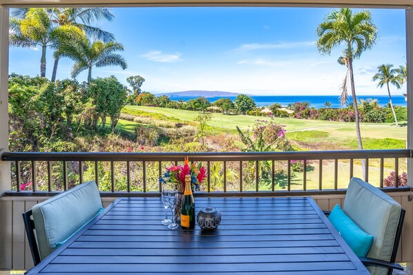 Luxury Apartment | Lanai