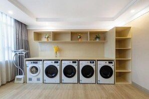 Laundry room - Vienna Classic Hotel （ ZhanJiang coastal park sea view gallery hotel ） (Zhanjiang)