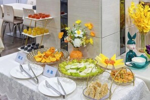 Restaurant - Vienna Classic Hotel （ ZhanJiang coastal park sea view gallery hotel ） (Zhanjiang)