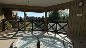 室外 SPA 浴池