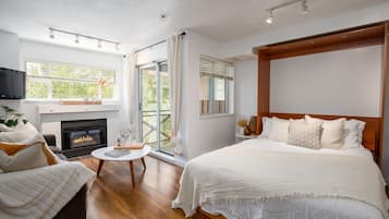 1 chambre, fer et planche à repasser, Wi-Fi gratuit, draps fournis