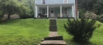 Warm. Cozy. Simple! Northfork WV!  ATV/SxS Friendly! Very spacious! Sleeps 12+