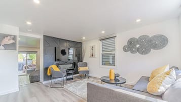 Rumah Comfort | Area keluarga