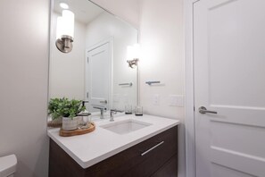 Unclassified image, 2 of 19, button - Pura Vida at The Brent Lofts (Pensacola)