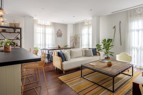 Appartement, 2 chambres (CM1) | Cuisine privée | Réfrigérateur, four à micro-ondes, un four, surface de cuisson