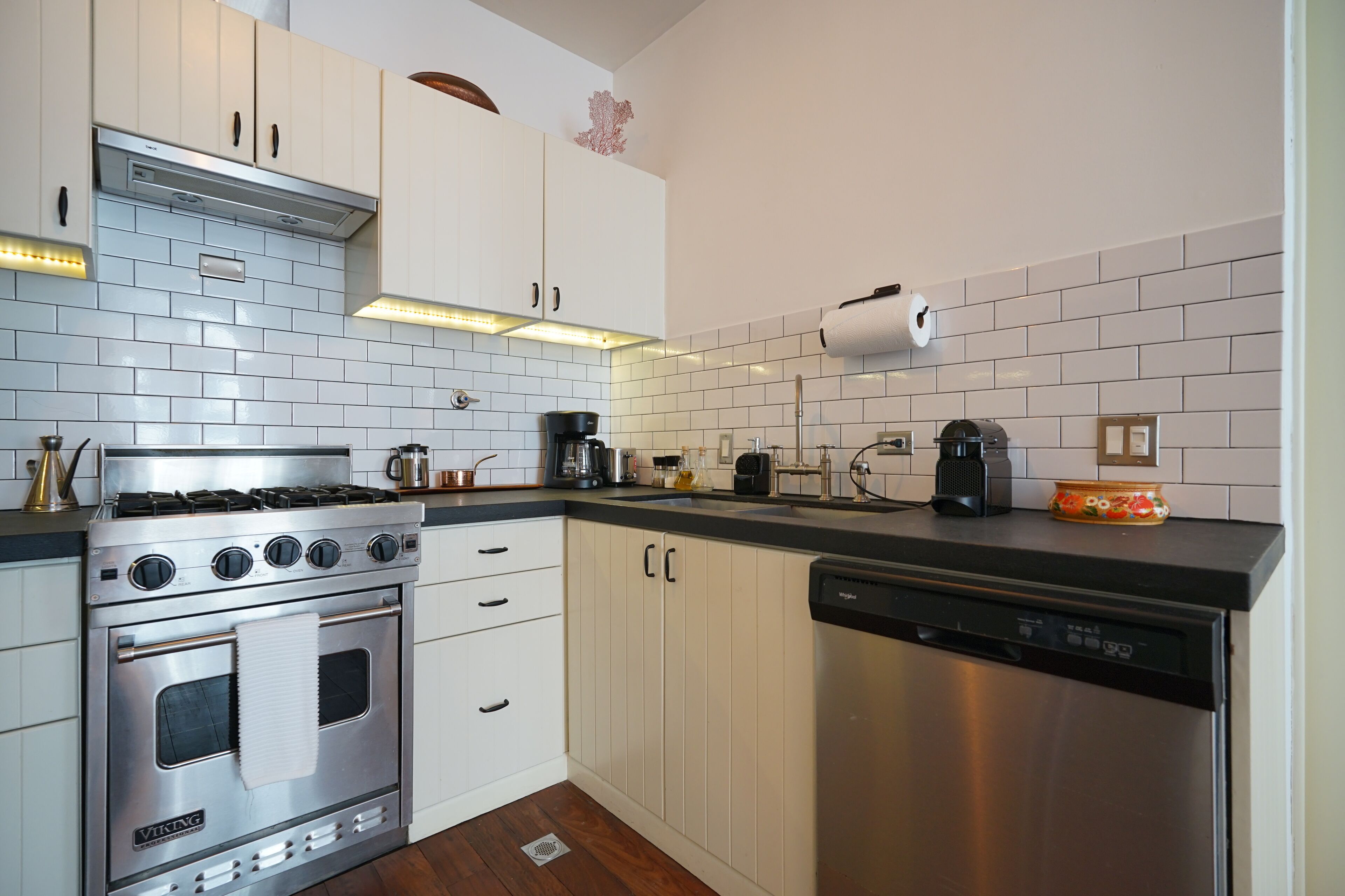 Apartment, 2 Schlafzimmer (CM2) | Eigene Küche | Kühlschrank, Mikrowelle, Ofen, Herdplatte