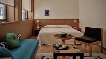 In-room safe, desk, laptop workspace, iron/ironing board