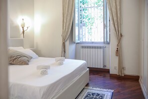 2 bedrooms, WiFi, bed sheets - Bpremium Apartment (Roma)