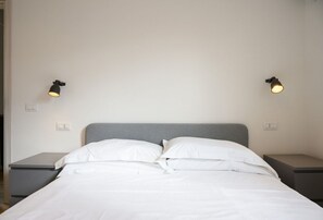 1 bedroom, iron/ironing board, bed sheets