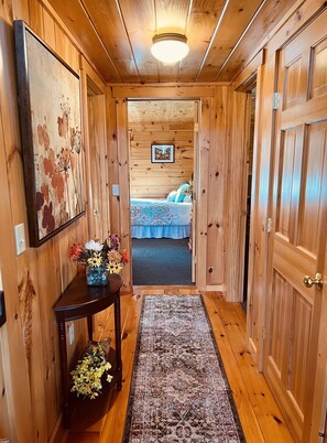 3 quartos, ferros/tábuas de passar roupa, Wi-Fi, roupa de cama