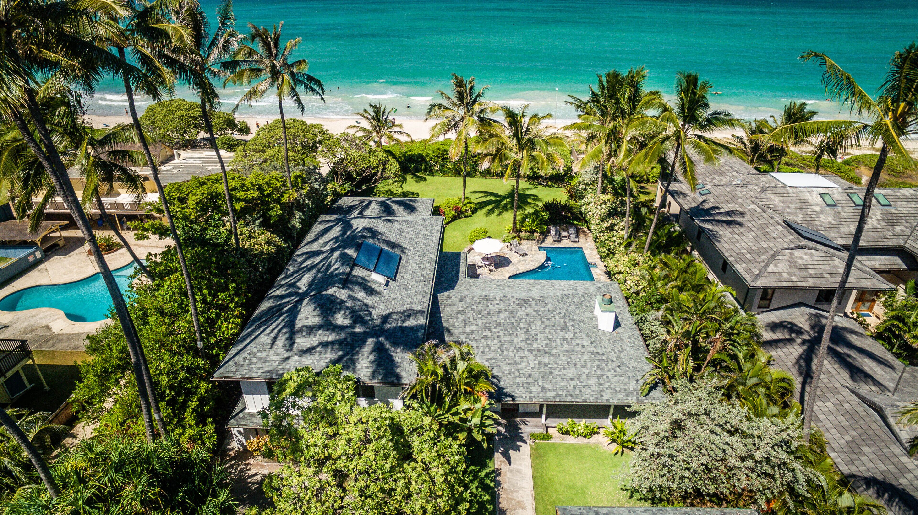 Kailua Luxury Beachfront House
