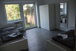 3 camere, una scrivania, culla da viaggio, Wi-Fi gratuito