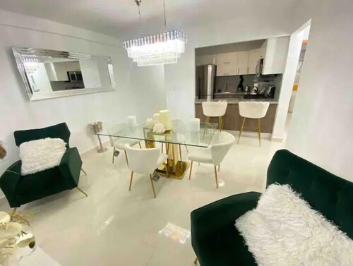 Modern 2bed 2.5bath condo in Santo Domingo