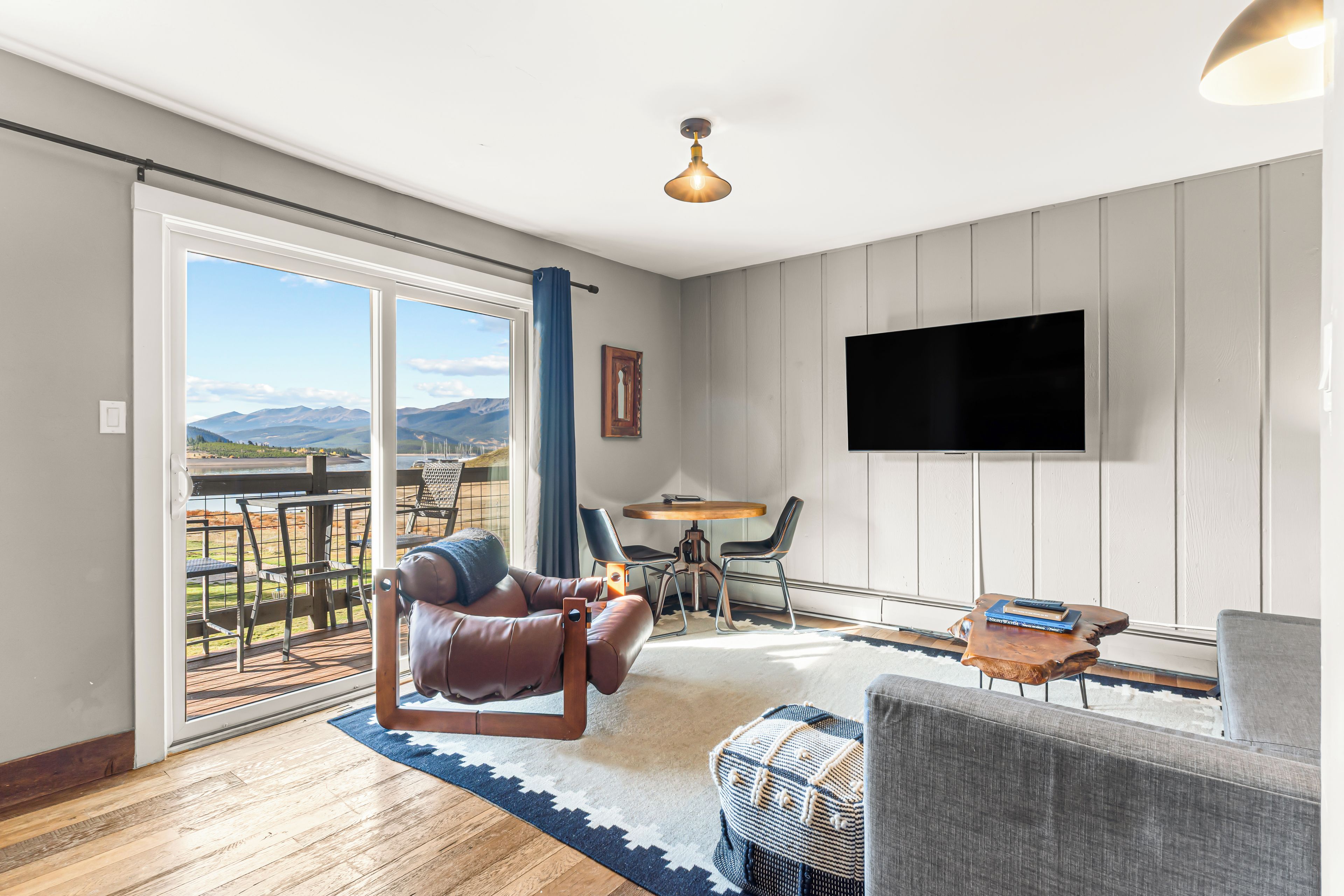 リビング エリア