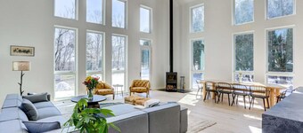 Bethel NY Wellness Retreat w/ Spa Amenities