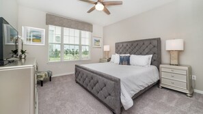 6 bedrooms, individually decorated, individually furnished, bed sheets - 9000 Egret Mills Terrace (Kissimmee)