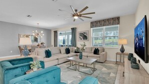 House, Multiple Beds, Pool Access (SSH9044) | Living area - 9044 Sommerset Hills dr (Davenport)