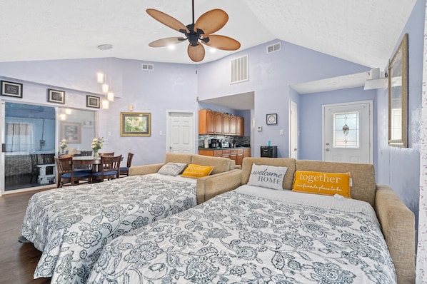 3 bedrooms, iron/ironing board, free WiFi, bed sheets