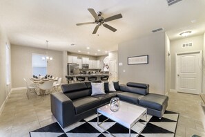 House, Multiple Beds, Pool Access (OKB5369) | Living area - 5369 Oakbourne Avenue (Davenport)