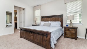 7 bedrooms, individually decorated, individually furnished, bed sheets