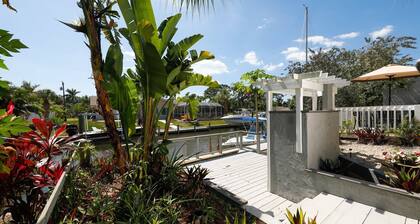 9141 Lake Drive Unit 102