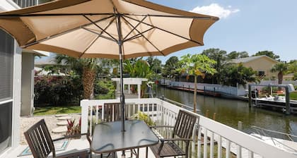 9141 Lake Drive Unit 102