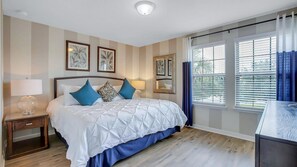8 habitaciones, decoración personalizada y muebles diferentes 