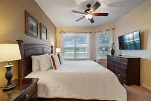 Hus, flere senger, adgang til basseng (PW2605) | 5 soverom, individuelt dekorert, individuelt innredet og sengetøy